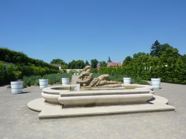 2015